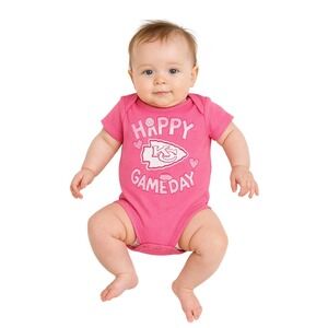 NFL Team Apparel Baby 3-6 Months Bodysuit‎ KC Chiefs Football Pink Fan Gameday